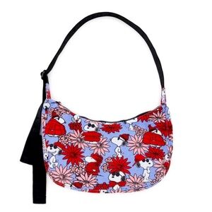 NWT Baggu Medium Crescent Floral Snoopy